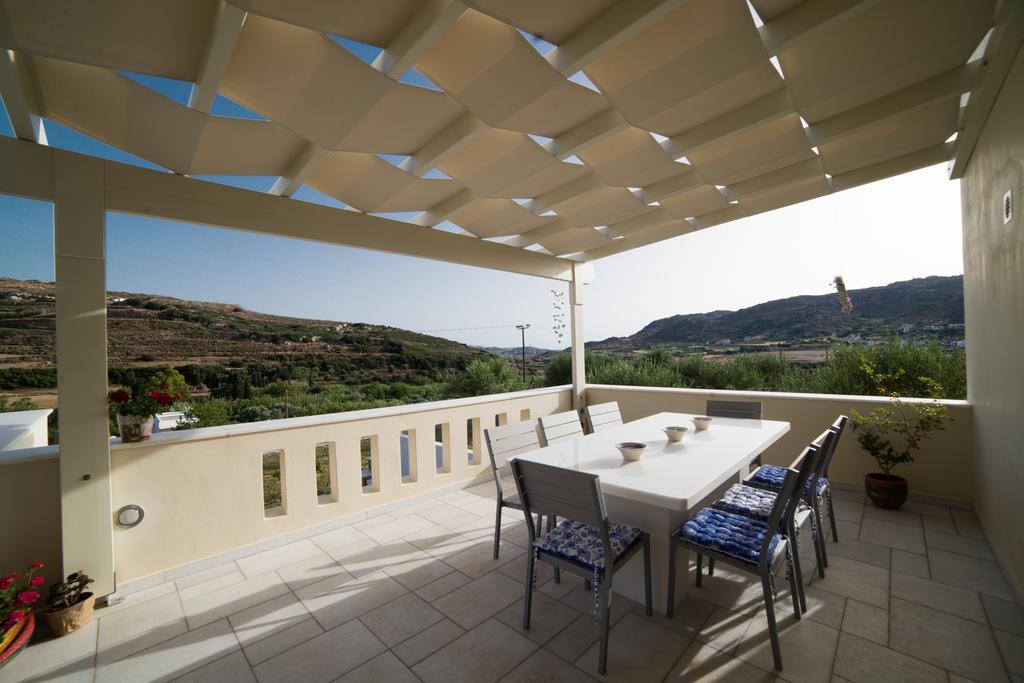 Villa Elia Mélanes Exteriör bild