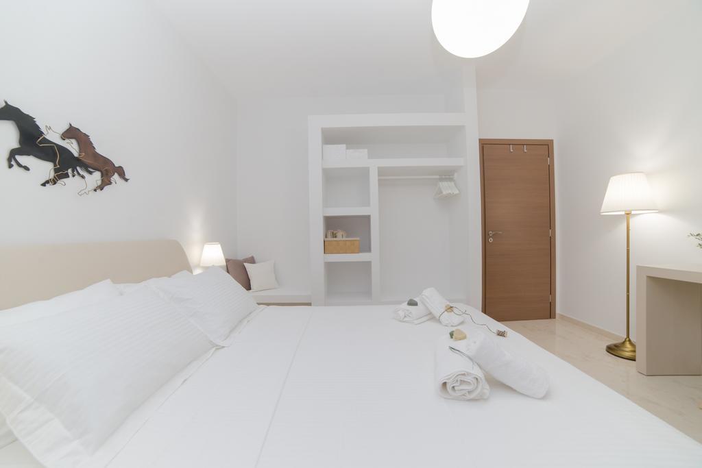 Villa Elia Mélanes Exteriör bild