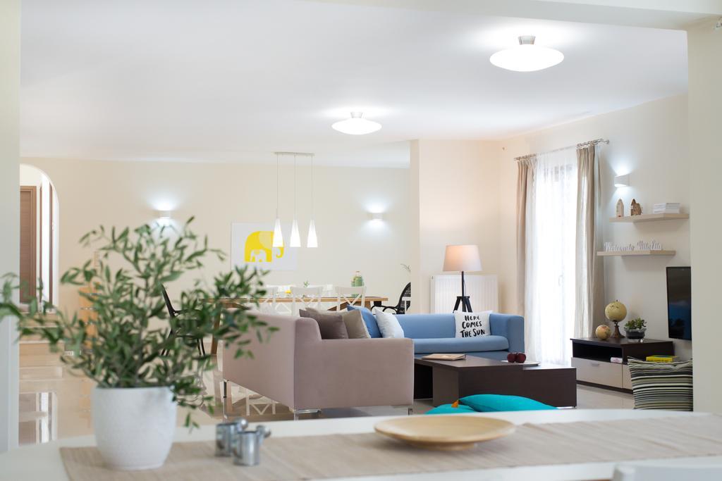 Villa Elia Mélanes Exteriör bild